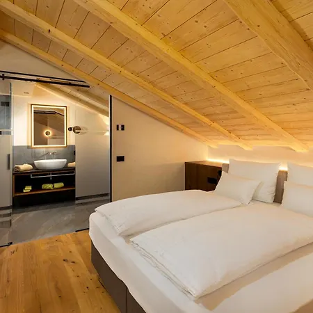 Hotell Camino Rustic Chic 4*