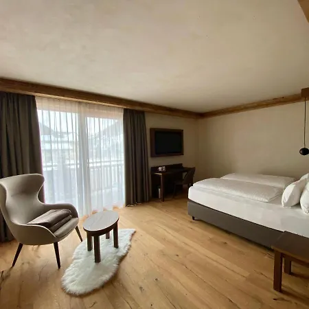 Camino Rustic Chic Hotel 4*