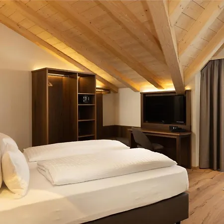 Camino Rustic Chic Hotel 4*