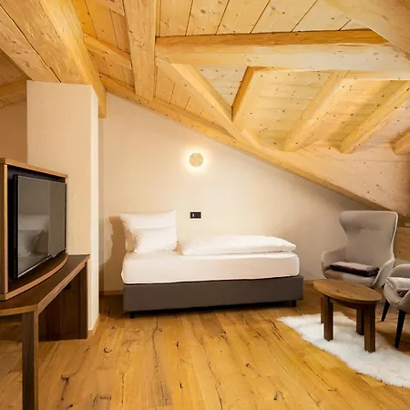 Camino Rustic Chic ホテル 4*