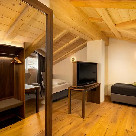 Camino Rustic Chic 4* 利维尼奥