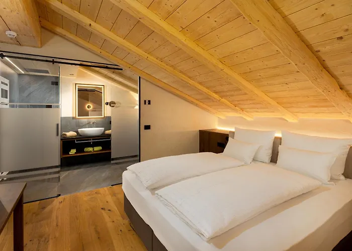 Otel Camino Rustic Chic 4*